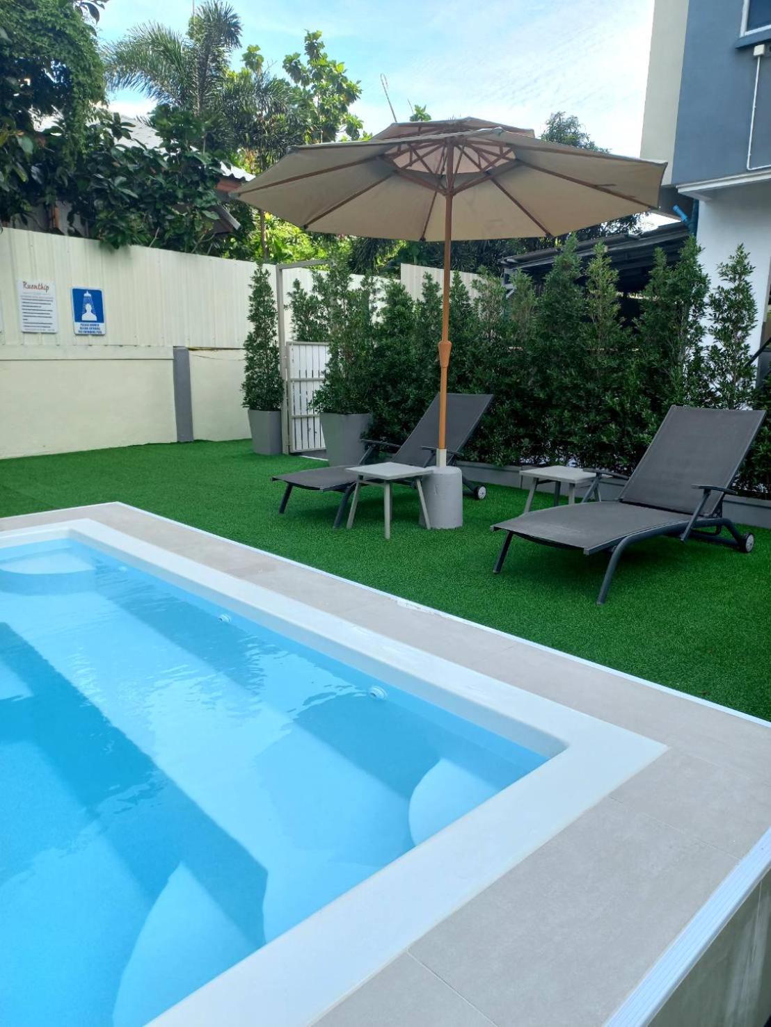 Ruenthip Pattaya Hotel Exterior foto